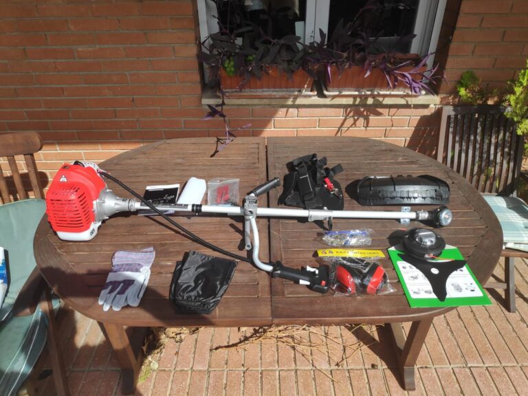 Montar una desbrozadora eléctrica